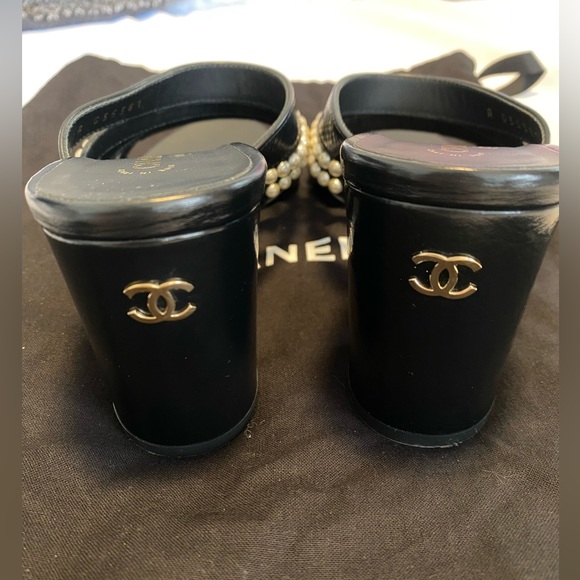 Chanel 20P Black White Pearl Strap CC Logo Slide Slip Sandal Mule Block Heel 38 - Picture 6 of 13